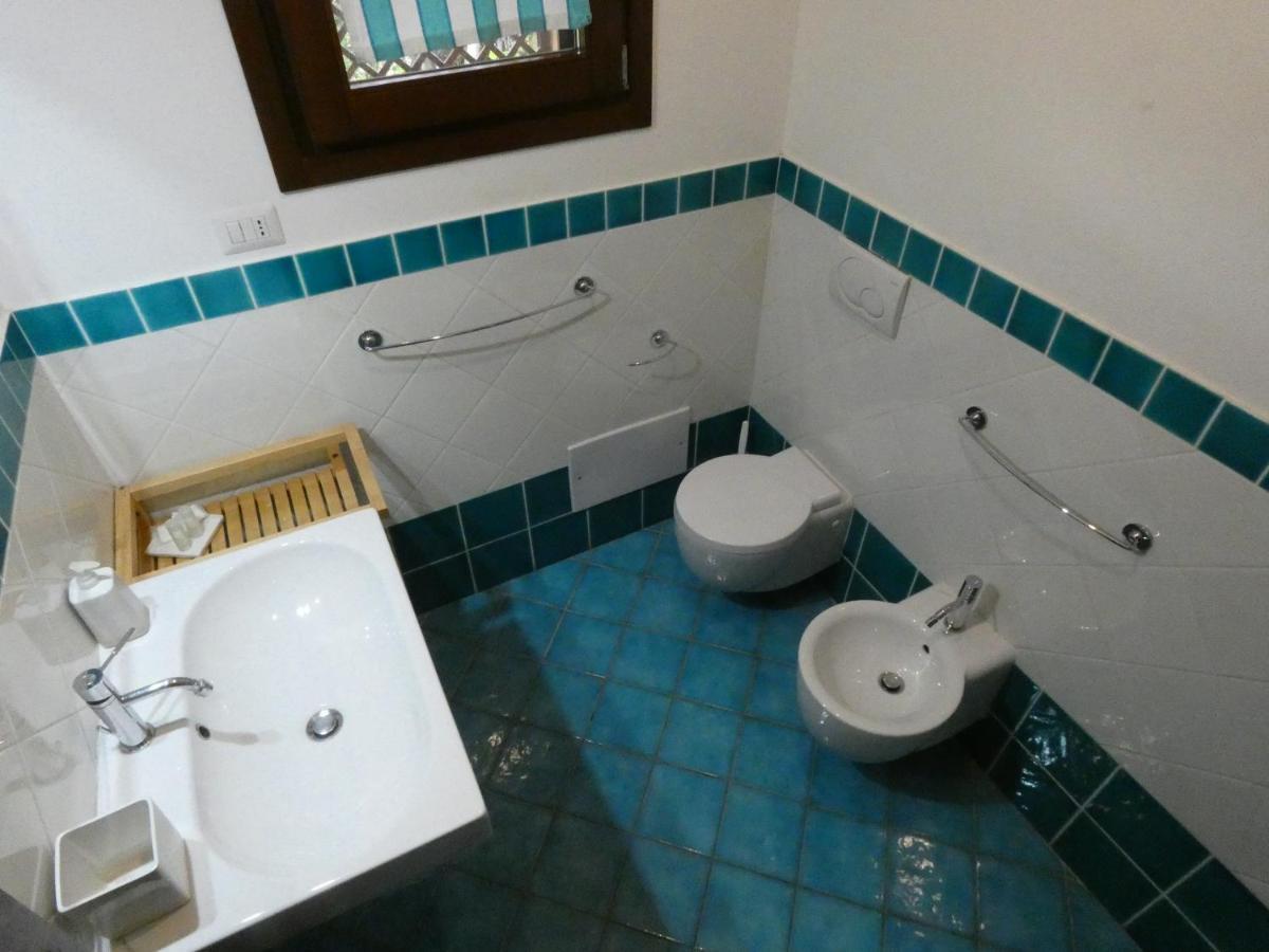 B&B Mrcaruba Stintino Eksteriør billede