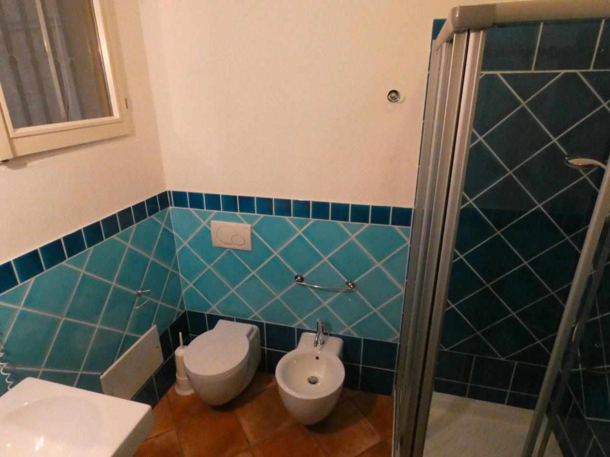 B&B Mrcaruba Stintino Eksteriør billede