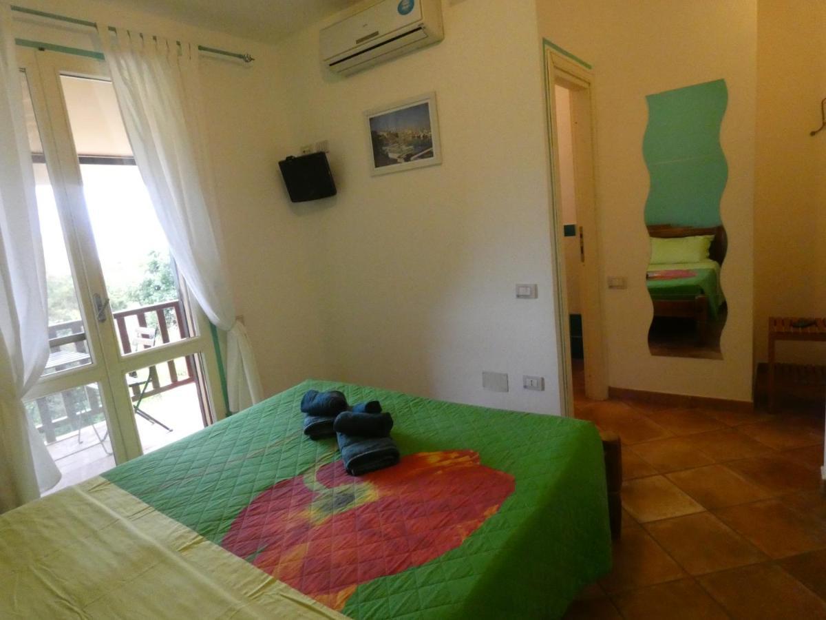 B&B Mrcaruba Stintino Eksteriør billede